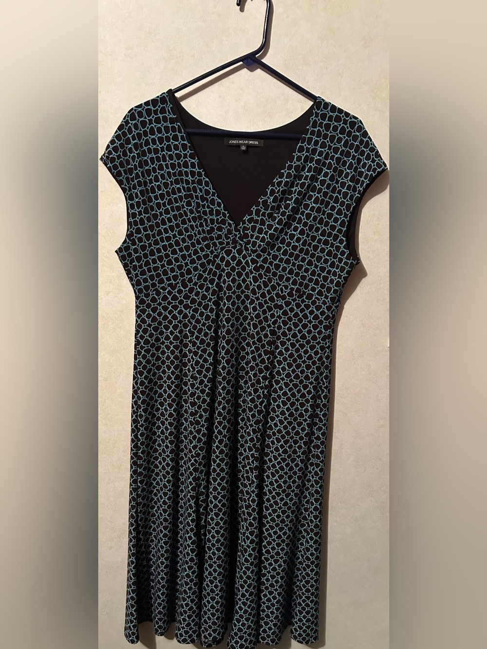 Jones New York Black and Teal Geometric Dress
